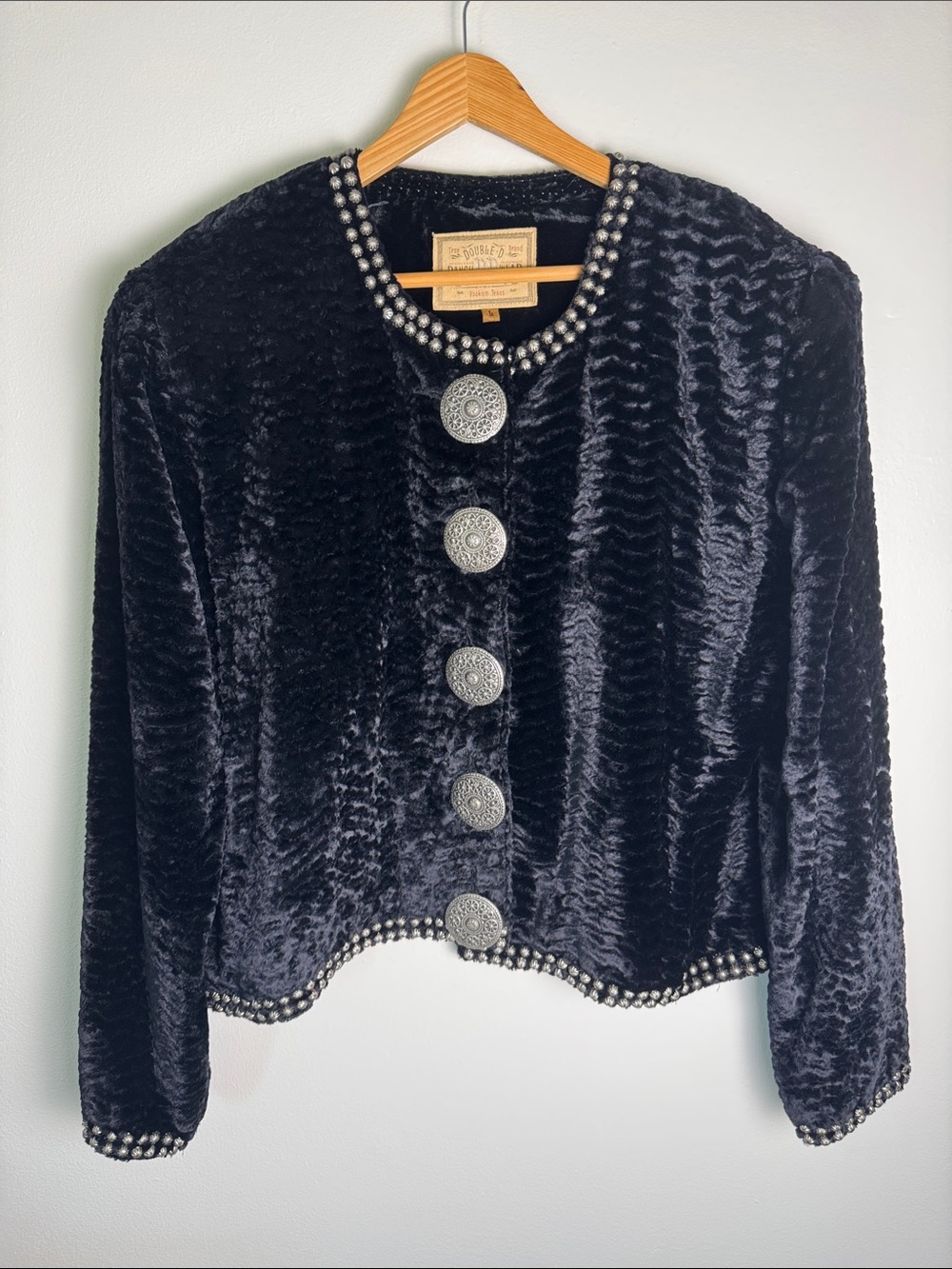 VTG Double D Ranchwear Black Textured Velvet Studded Cross Western Jacket Large